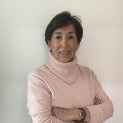 dra-gina-alvarez-250